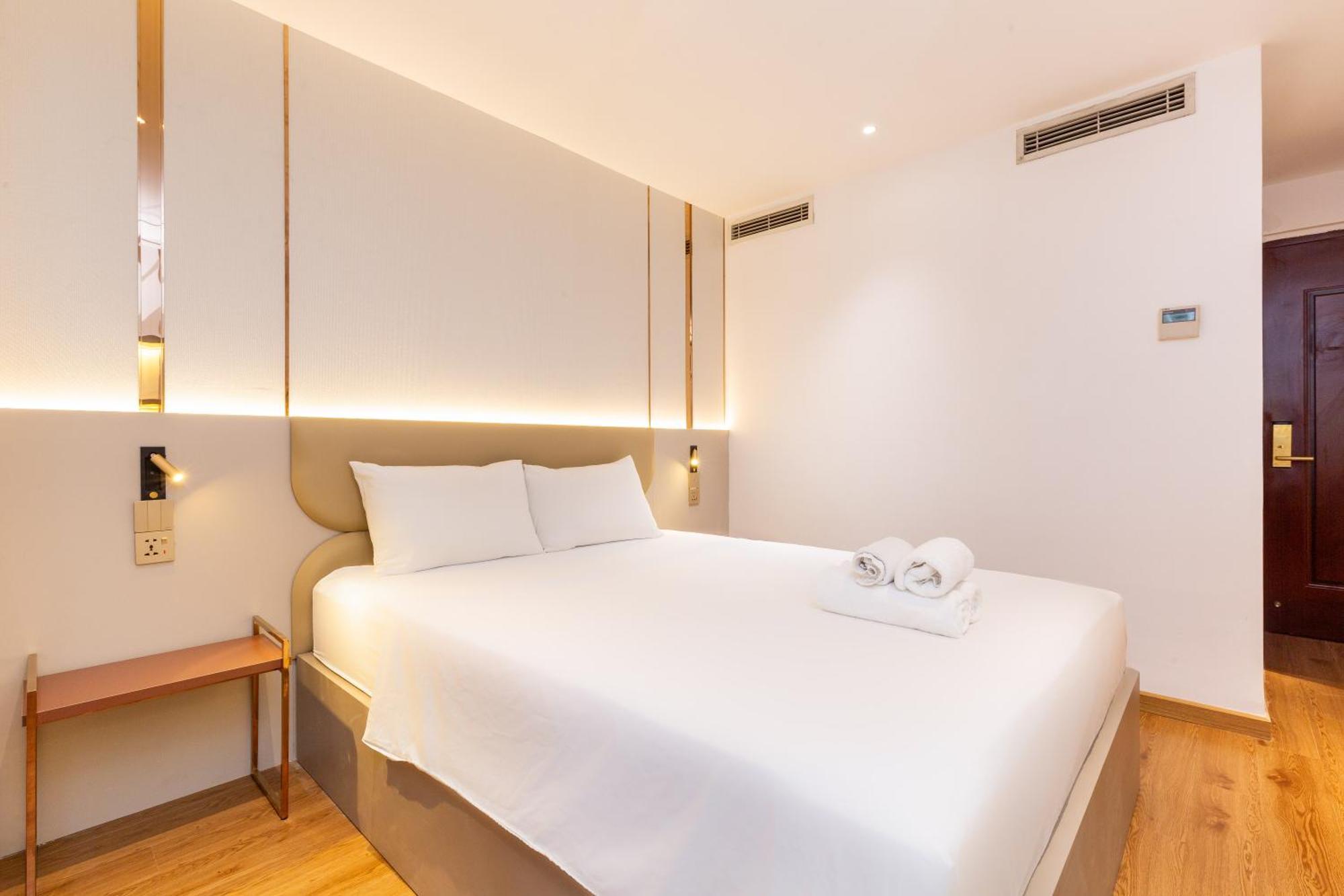 The Luxury Mays Khách sạn