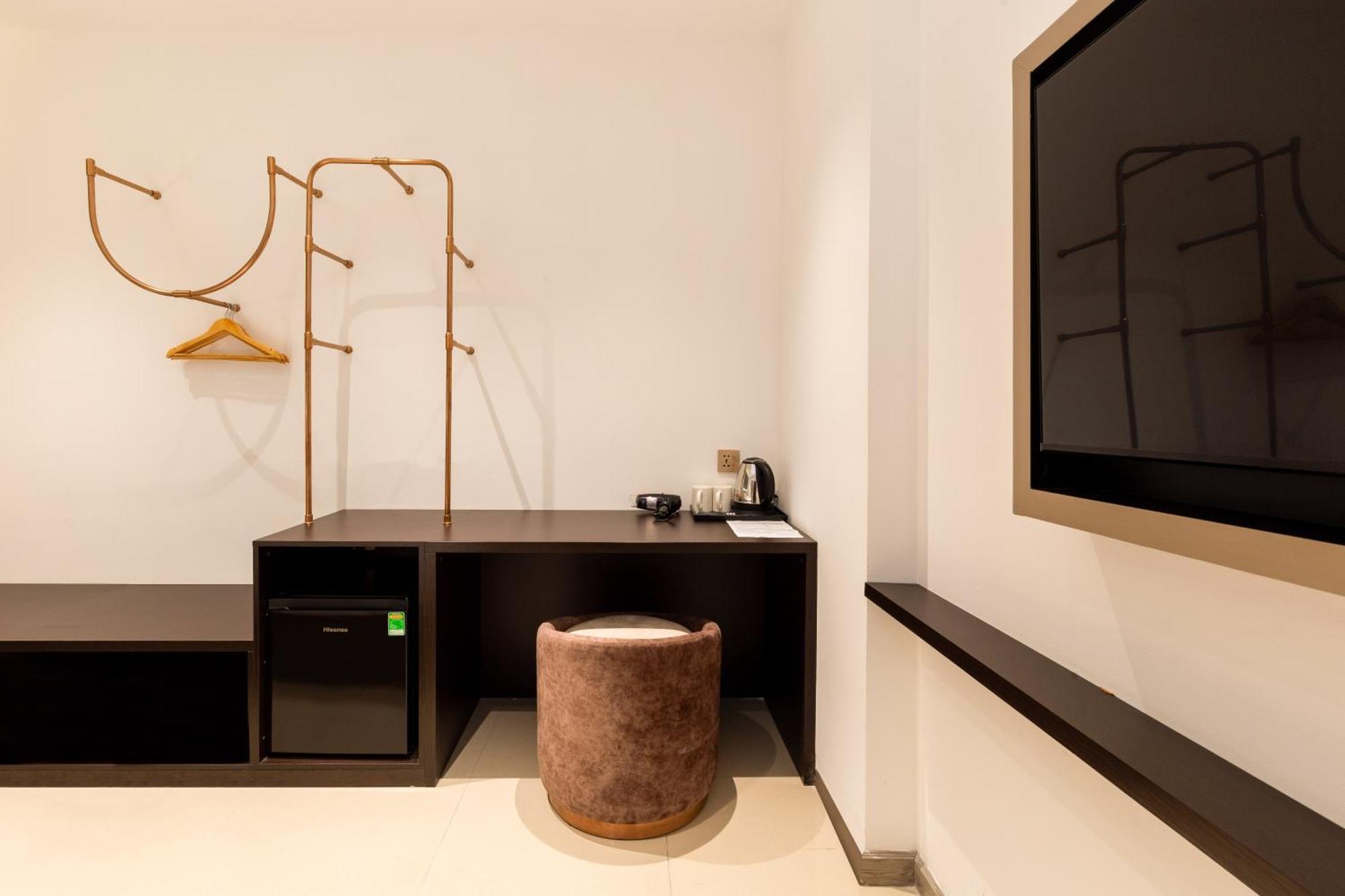 Khách sạn The Luxury Mays 3*